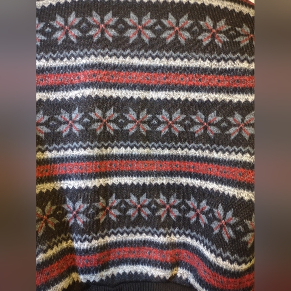 Ambiance Winter Warm Floral Pattern Black Red Polyester Bomber Jacket S Junior - Picture 5 of 6